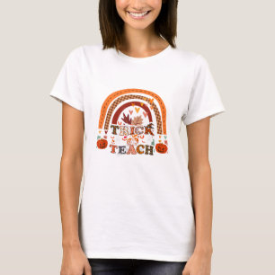 Trick or Teach Teacher Halloween Gifts Boo Spooky T-Shirt