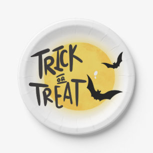 Trick or treat halloween paper plate