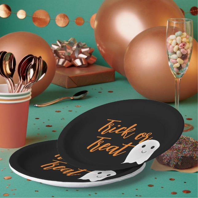 Trick or Treat Halloween  Paper Plate (Multi)