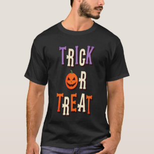 Trick or treat Halloween pumpkin  T-Shirt