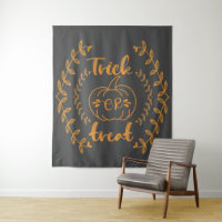 Trick or treat in plants frame