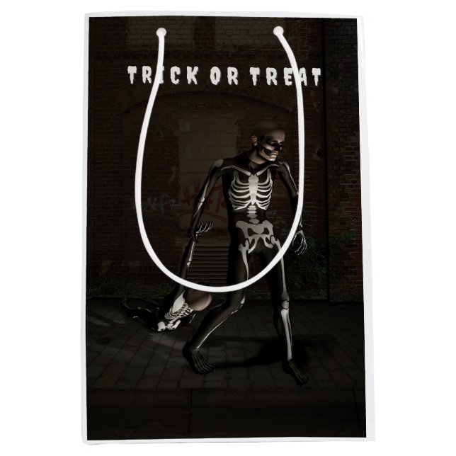 Trick or Treat. Man dressed as skeleton Medium Gift Bag (Front)