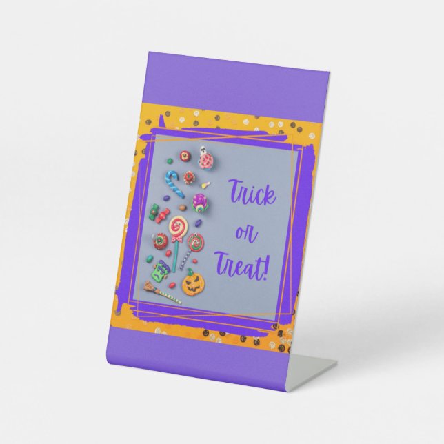 Trick or Treat! Pedestal Sign (Front)