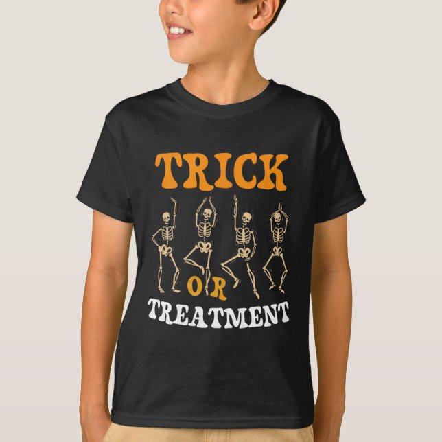 Trick Or Treatment Physical Therapy Skeleton Pt Ha T-Shirt (Front)