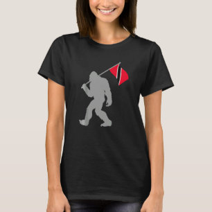 Trinidad and Tobago Flag on Trinidad and Tobago Fl T-Shirt