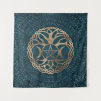 Triple Moon Goddess with pentagram