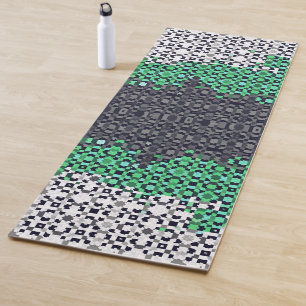 Trippy Pixelated Abstract Neutrois Pride Flag Yoga Mat