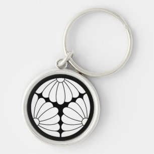 Trisected chrysanthemums key ring