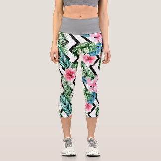 Tropic Motion – Palm & Hibiscus Capri Leggings