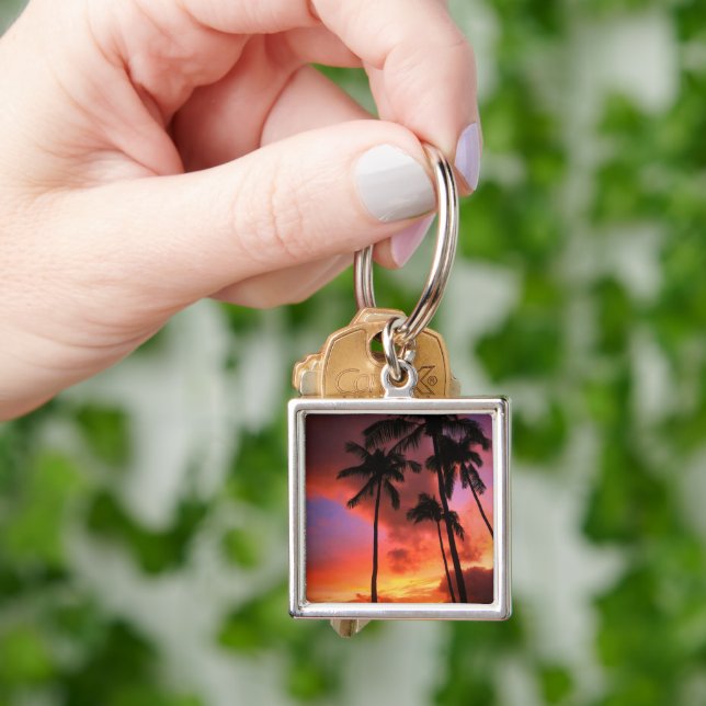 Tropical Beaches | Maui Hawaii Islands Key Ring (Hand)