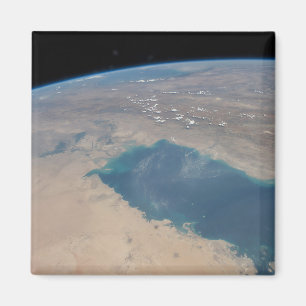 Tropical Blue Waters Of The Persian Gulf. Magnet