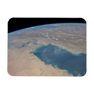 Tropical Blue Waters Of The Persian Gulf. Magnet