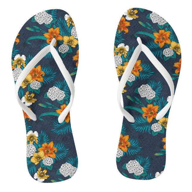 Tropical bouquet on blue thongs (Footbed)