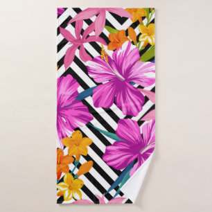Tropical floral seamless pattern. Hibiscus and pal Bath Towel