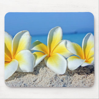 Tropical flowers mouse pad