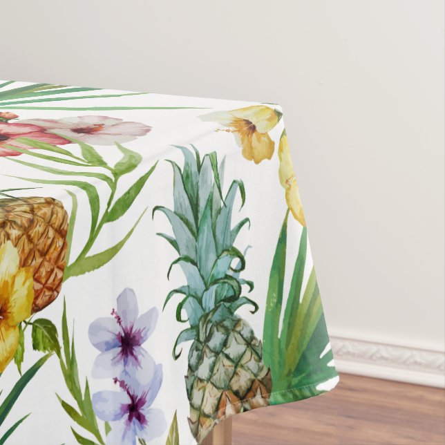 Tropical hawaii theme watercolor pineapple pattern tablecloth (In Situ)