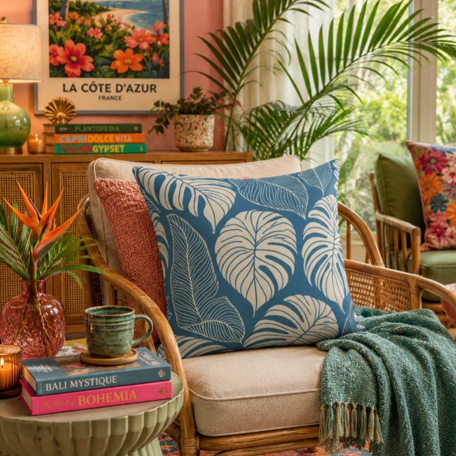 Tropical jungle leaves cushion (Creator Uploaded)