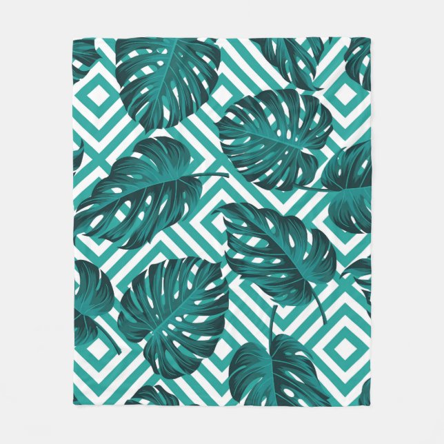 Tropical Leaves: Floral Seamless Pattern. Fleece Blanket (Front)