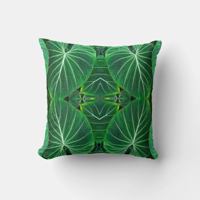 Tropical leaves palm leaves jungle leaves cushion (Front)