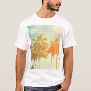 Tropical Palm Coast: Vintage Film. T-Shirt