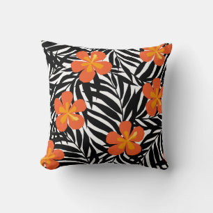 Tropical palm leaves, vintage applique style. cushion