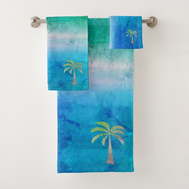 Tropical Palm Tree Distressed Ocean Beachy Bath Towel Set (Insitu)