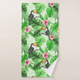 Tropical pattern with toucan bath towel
