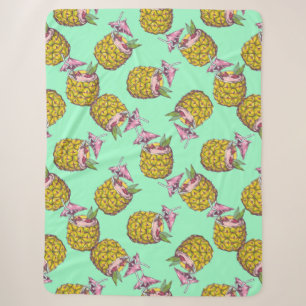 Tropical Piña Colada Pattern –Refreshing Summer Sherpa Blanket