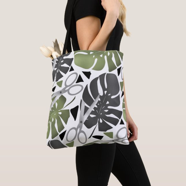 Tropical print monstera leaves scissors jungle exo tote bag (Close Up)