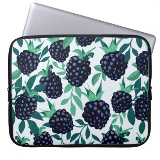 Tropical seamless pattern with blackberry laptop sleeve