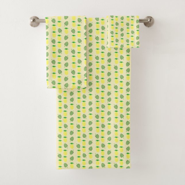 Tropical Summer Pineapple and Palm Leaves Pattern Bath Towel Set (Insitu)