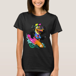 Tropical surf toucan beach bird illustration retro T-Shirt
