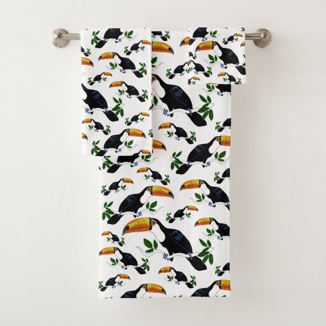 Tropical Toucans - Playful Jungle Bath Towel Set (Insitu)