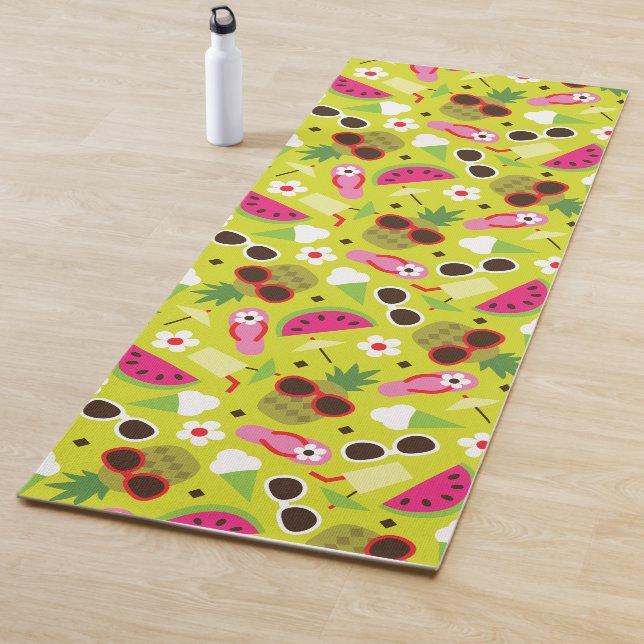 Tropical Vacation Seamless Pattern Yoga Mat (In Situ)