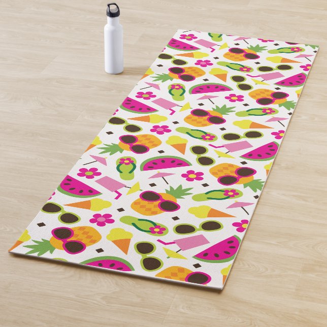 Tropical Vacation Seamless Pattern Yoga Mat (In Situ)