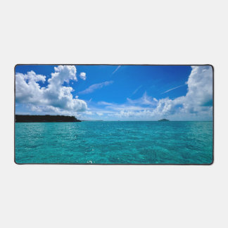 Tropical vibes every minute  desk mat