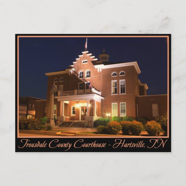 Trousdale County Courthouse - Hartsville, TN Postcard (Front)