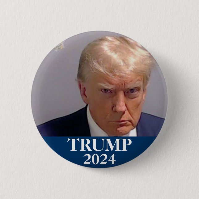 Trump 2024  6 cm round badge (Front)