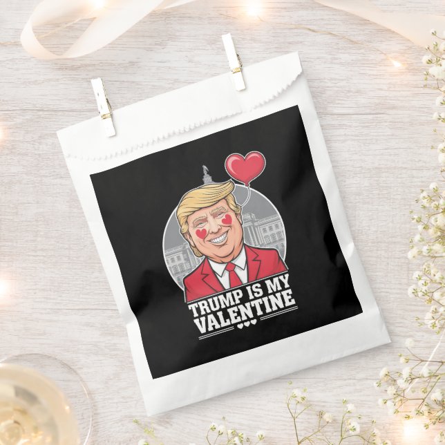 Trump is My Valentine Retro Valentines Day  Favour Bag (Clipped)