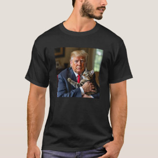Trump Loves Cats Funny Photo Make Pets Safe Again  T-Shirt