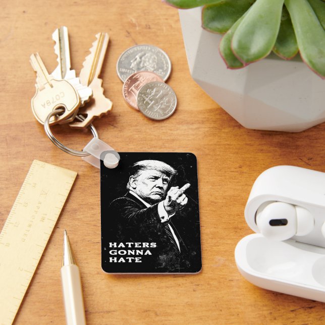 Trump Middle Finger 2026 Meme Funny Key Ring (Desk)