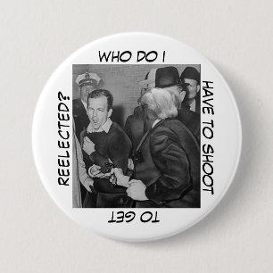 Trump's Big Question 7.5 Cm Round Badge