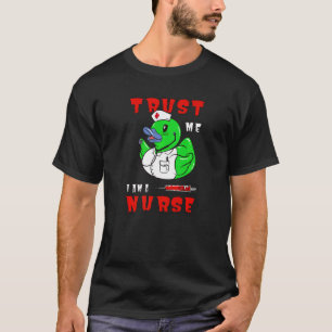 Trust Me I Am A Nurse Halloween Duck   T-Shirt