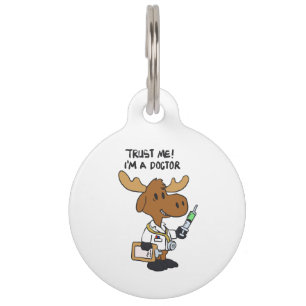 Trust me! i´m á doctor choose background colour pet tag