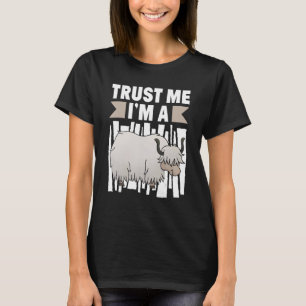 Trust Me I`m A Yak Kids Yak T-Shirt