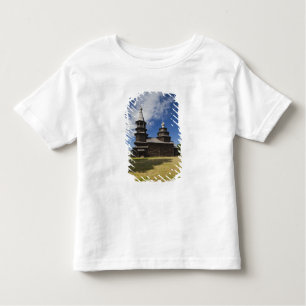 Ttraditional wooden Russian Orthodox church Toddler T-Shirt