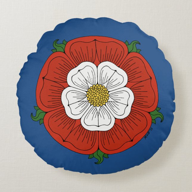 Tudor Rose Round Cushion (Front)