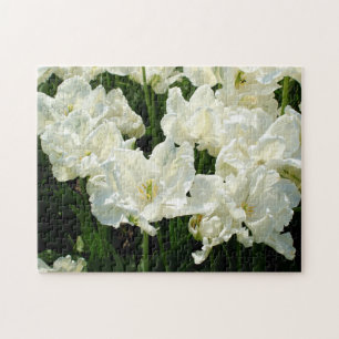 Tulips the white jigsaw puzzle
