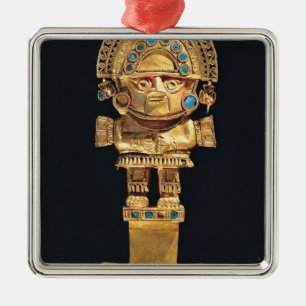 Tumi or ceremonial knife in the shape of metal ornament