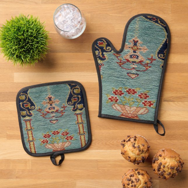 Turkish Carpet Oven Mitt & Pot Holder Set (Top Down)